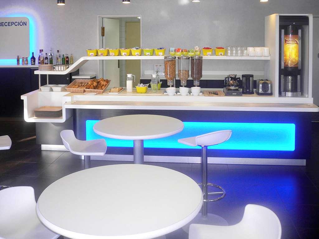 Ibis Budget Madrid Alcala De Henares La Dehesa Facilidades foto